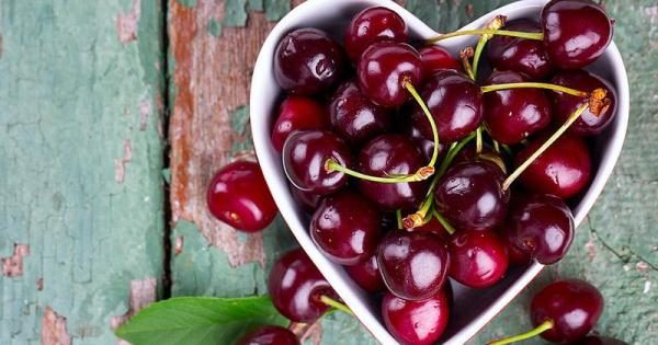  La cerise s'appelle la baie de coeur