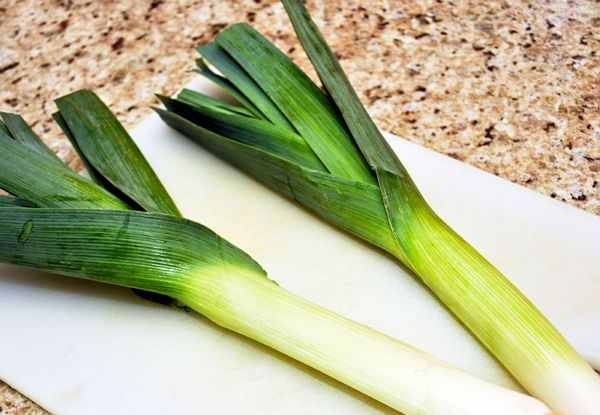  Algunos jardineros cultivan puerro para verde.